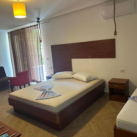 Apartments Prag Улцинь Экстерьер фото