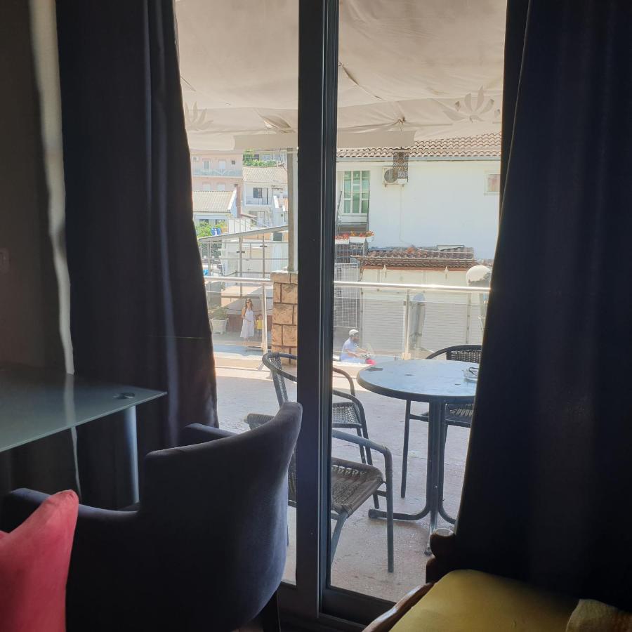 Apartments Prag Улцинь Экстерьер фото