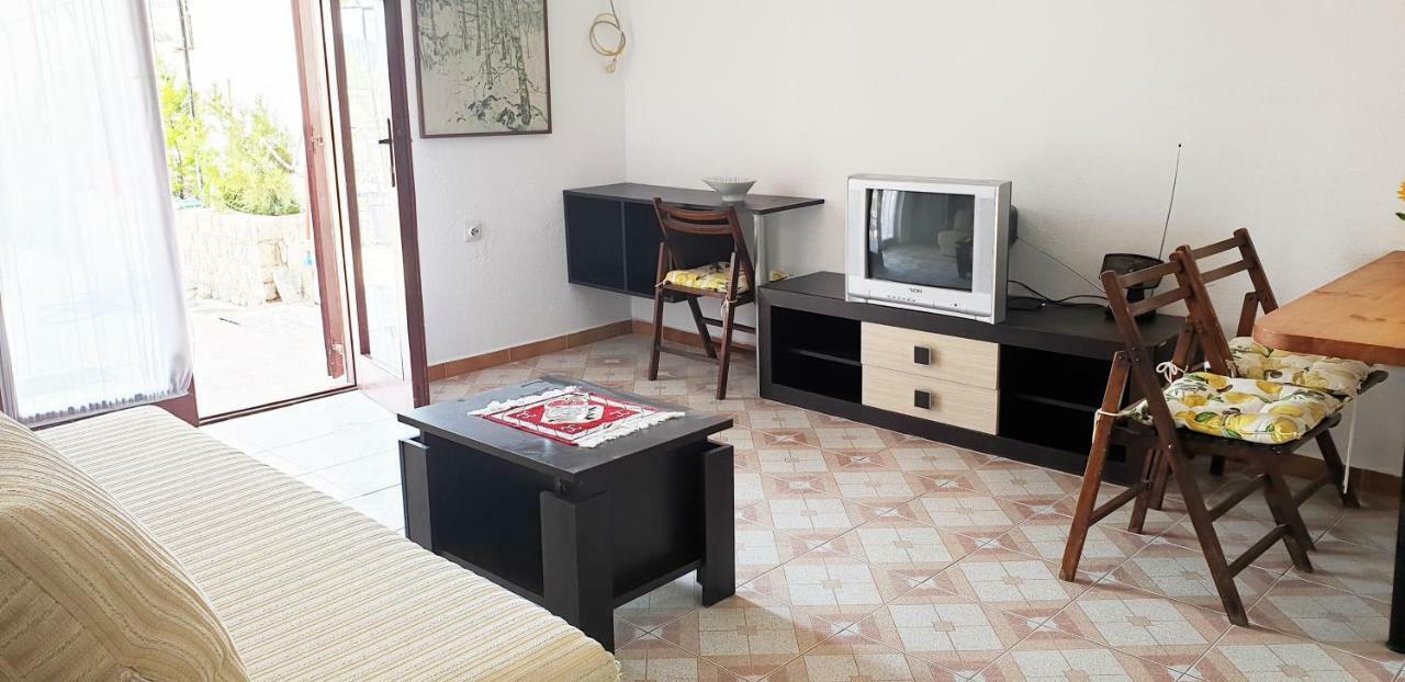 Apartments Prag Улцинь Экстерьер фото