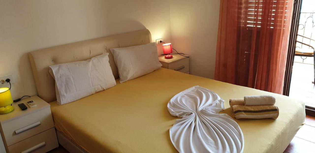 Apartments Prag Улцинь Экстерьер фото