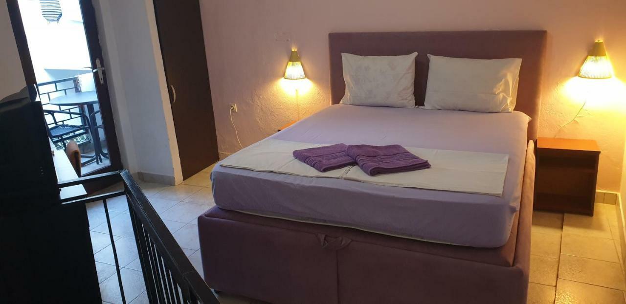 Apartments Prag Улцинь Экстерьер фото
